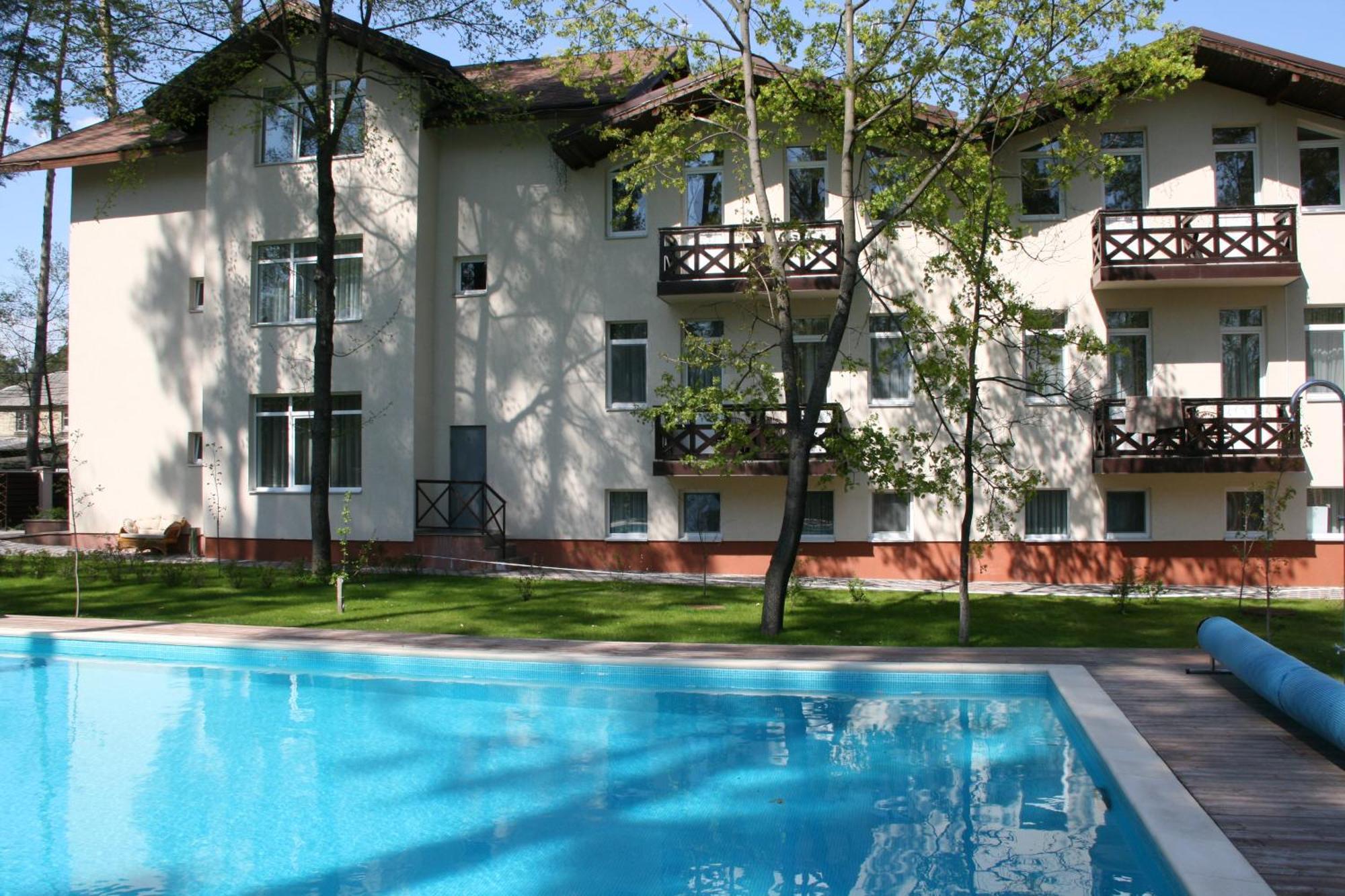 Viktoria Park * Bucza